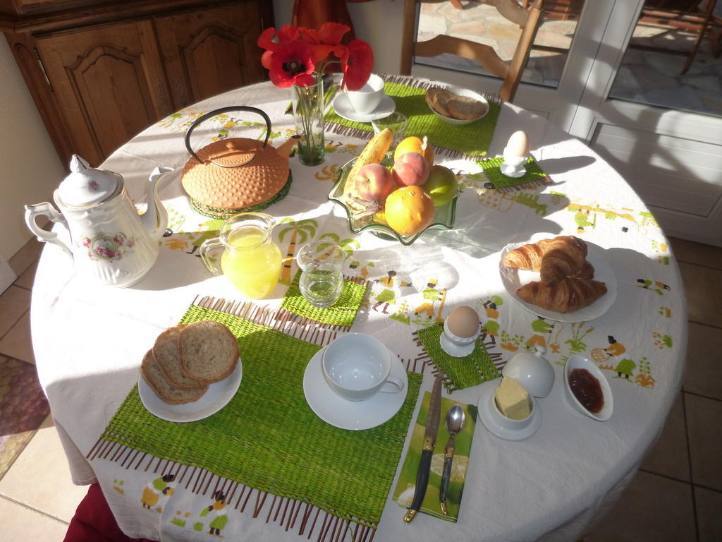 Bed and Breakfast La roulotte de Pommette et Billy à La Hoguette Extérieur photo